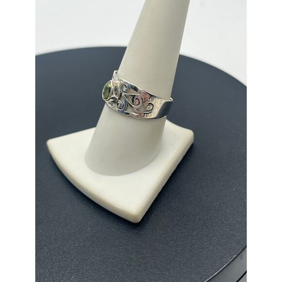 Sterling Silver 6x9mm Bezel Set Teardrop Peridot Leaf Swirl Filigree Ring Sz 9.5 - Picture 2 of 8
